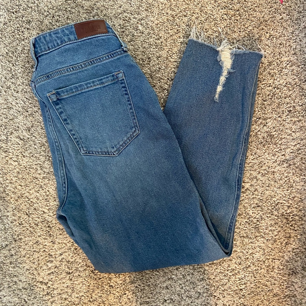 Hollister mom jeans